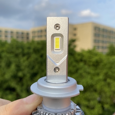 Customized Made 3570 Chip 12000Lm 100W 6000K Automotive LED Headlight Bulbs Led Car Lights Car Head Lights Manufacturer